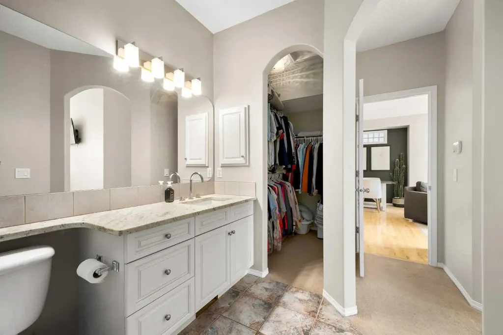 138 Cranwell Close SE Calgary AB T3M 1A9