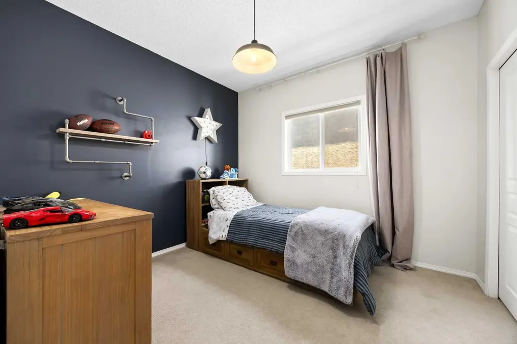 138 Cranwell Close SE Calgary AB T3M 1A9