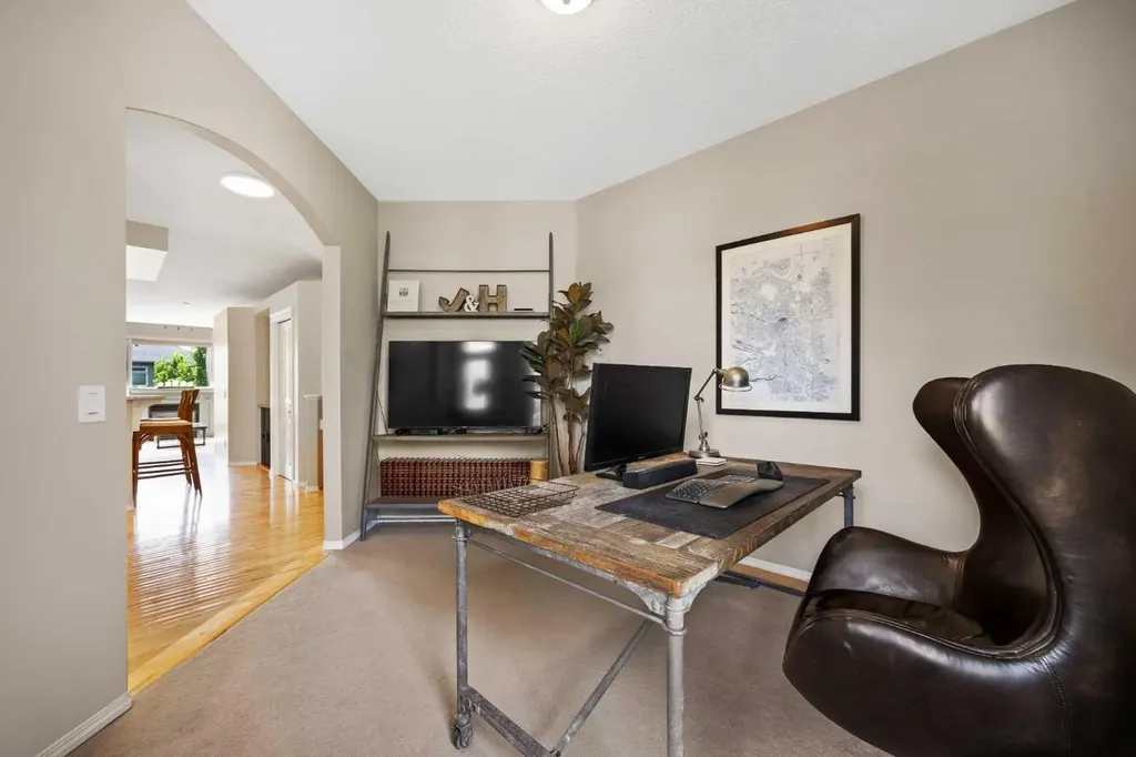138 Cranwell Close SE Calgary AB T3M 1A9