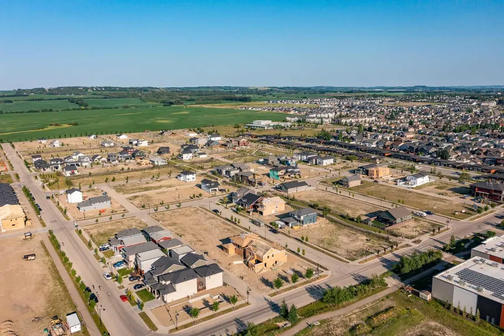 10 Trout Avenue Red Deer AB T4P 0Y8