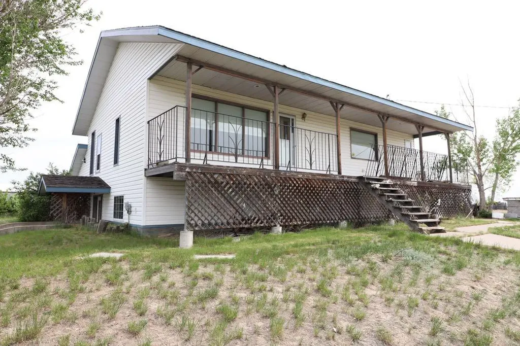 13429 Range Road 62 Rural Cypress County AB T1B 4Y5