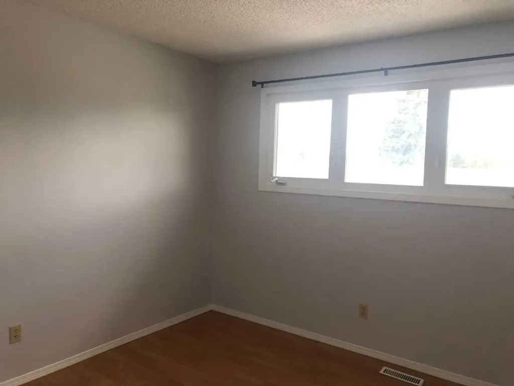 132 Lodgepole Drive Hinton AB T7V 1E4