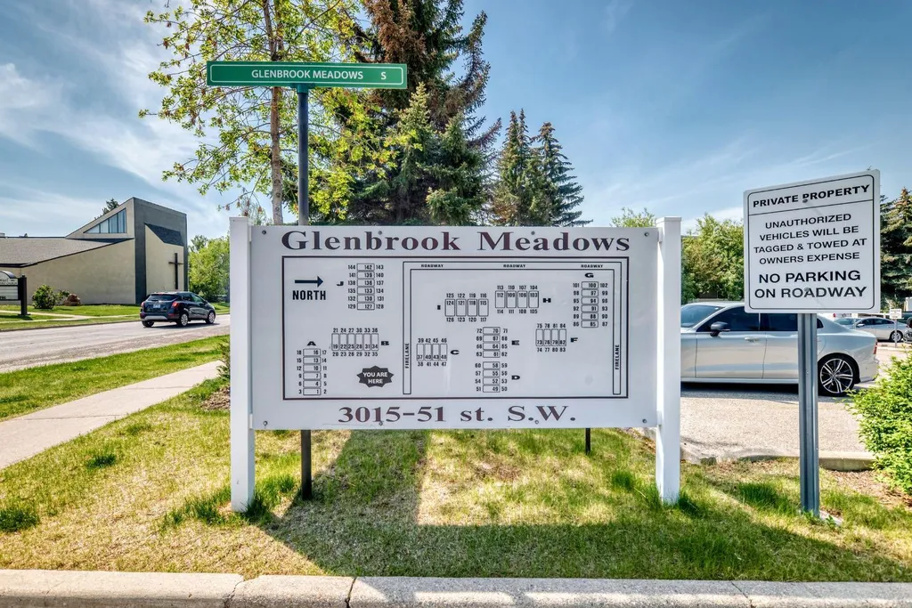 3015 51 Street SW Calgary AB T3E 6N5
