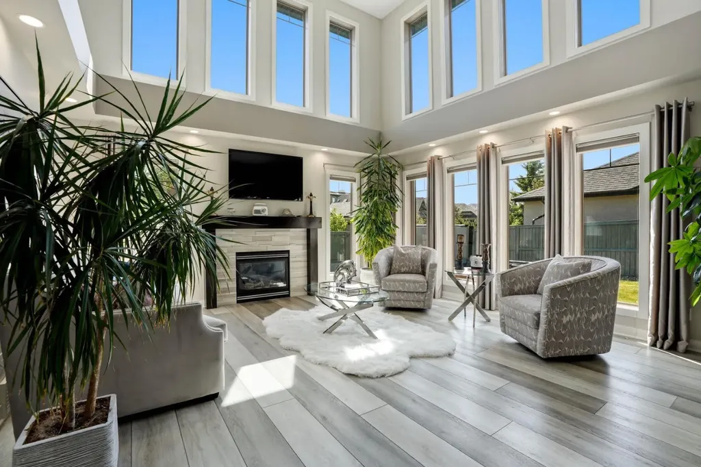 105 Cranridge Heights SE Calgary AB T3M0C1