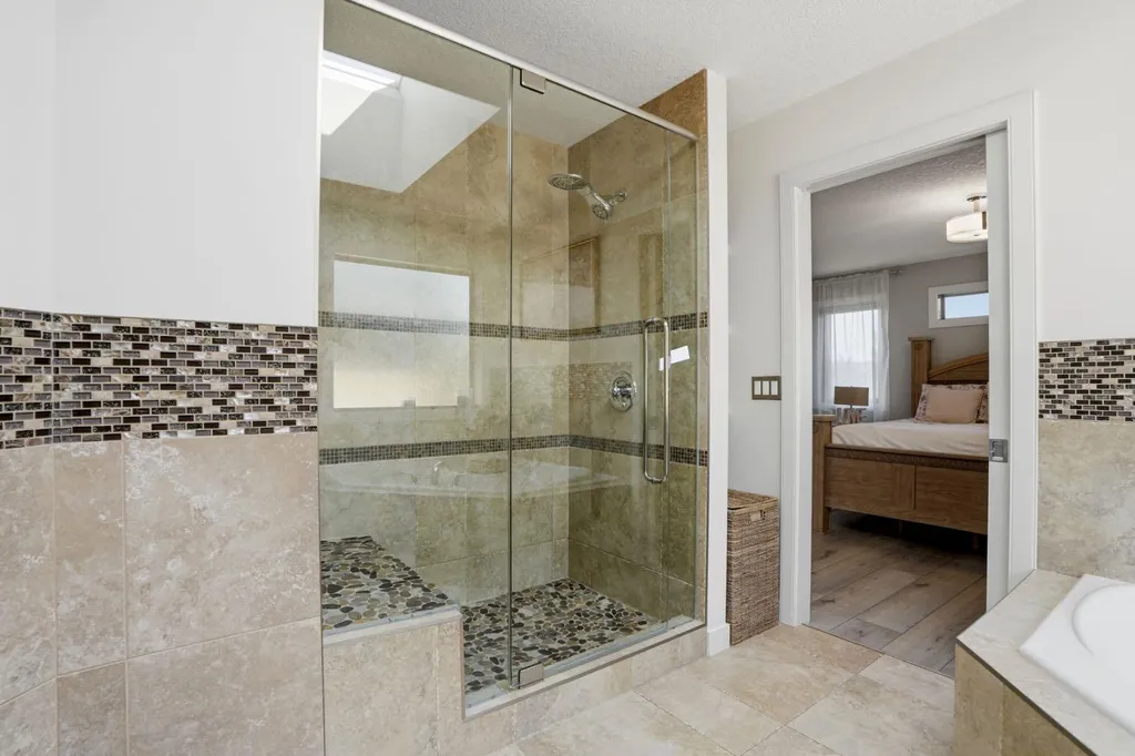 105 Cranridge Heights SE Calgary AB T3M0C1