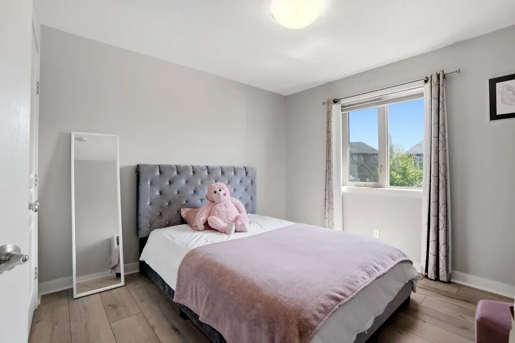 105 Cranridge Heights SE Calgary AB T3M0C1