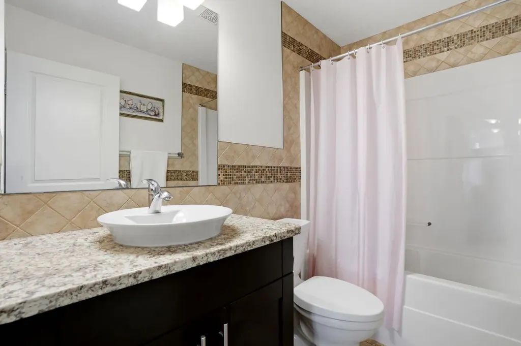 105 Cranridge Heights SE Calgary AB T3M0C1