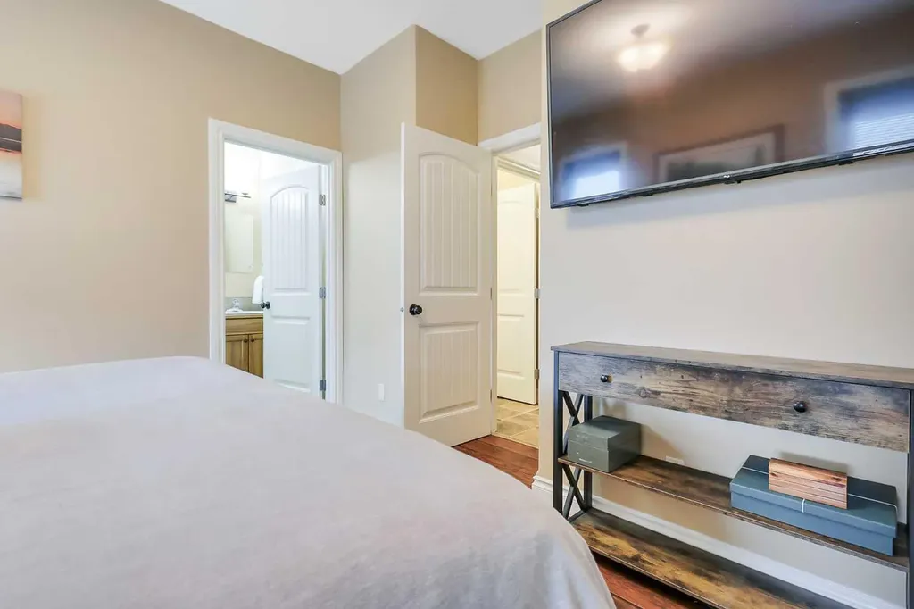 46 Mackenzie Crescent Lacombe AB T4L 0B2