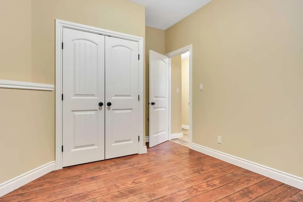 46 Mackenzie Crescent Lacombe AB T4L 0B2