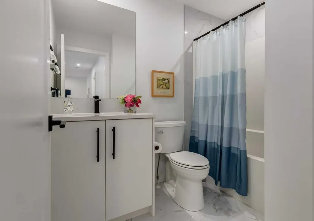 7820 Spring Willow Drive SW Calgary AB T3H 6E1