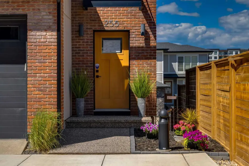 7820 Spring Willow Drive SW Calgary AB T3H 6E1