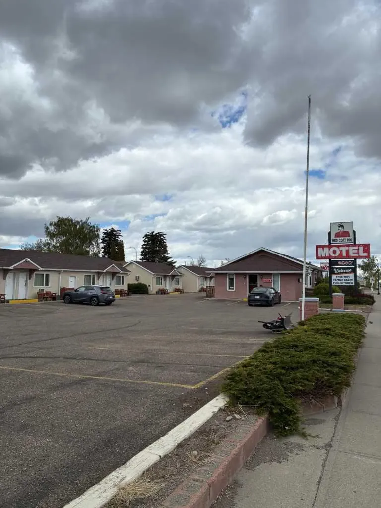 359 24 Street Fort Macleod AB T0L 0Z0