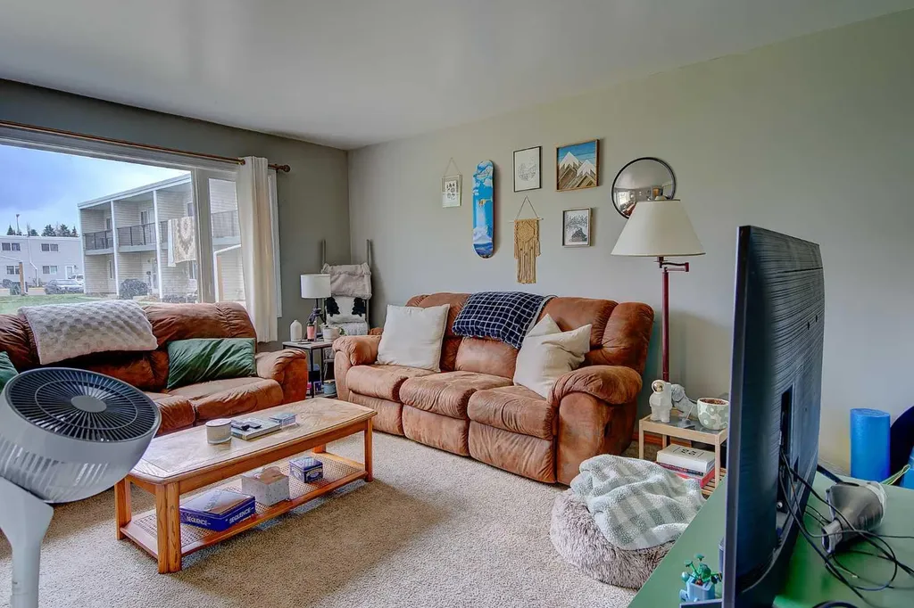 4719 33 Street Red Deer AB T4N 0N7