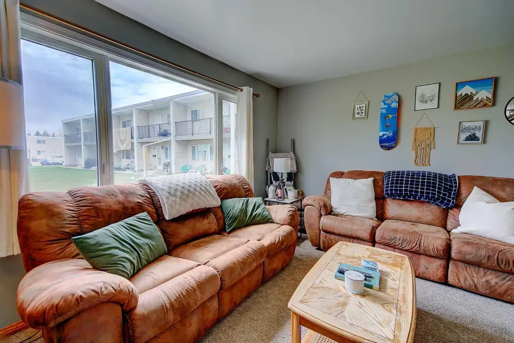 4719 33 Street Red Deer AB T4N 0N7