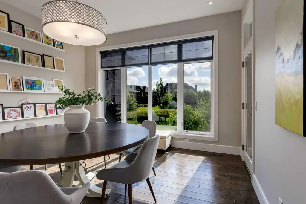 6 Heaver Gate Heritage Pointe AB T1S 4K1