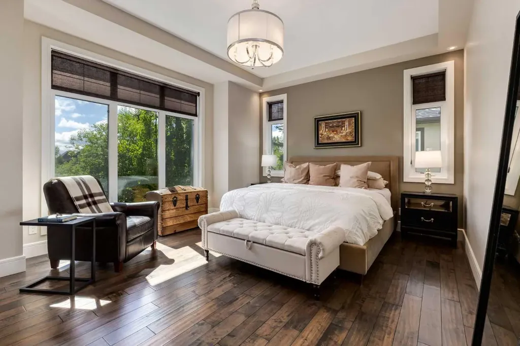 6 Heaver Gate Heritage Pointe AB T1S 4K1