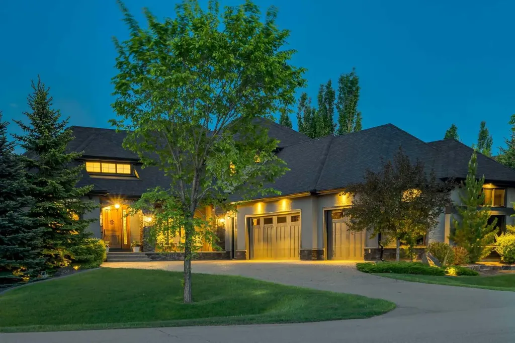 6 Heaver Gate Heritage Pointe AB T1S 4K1