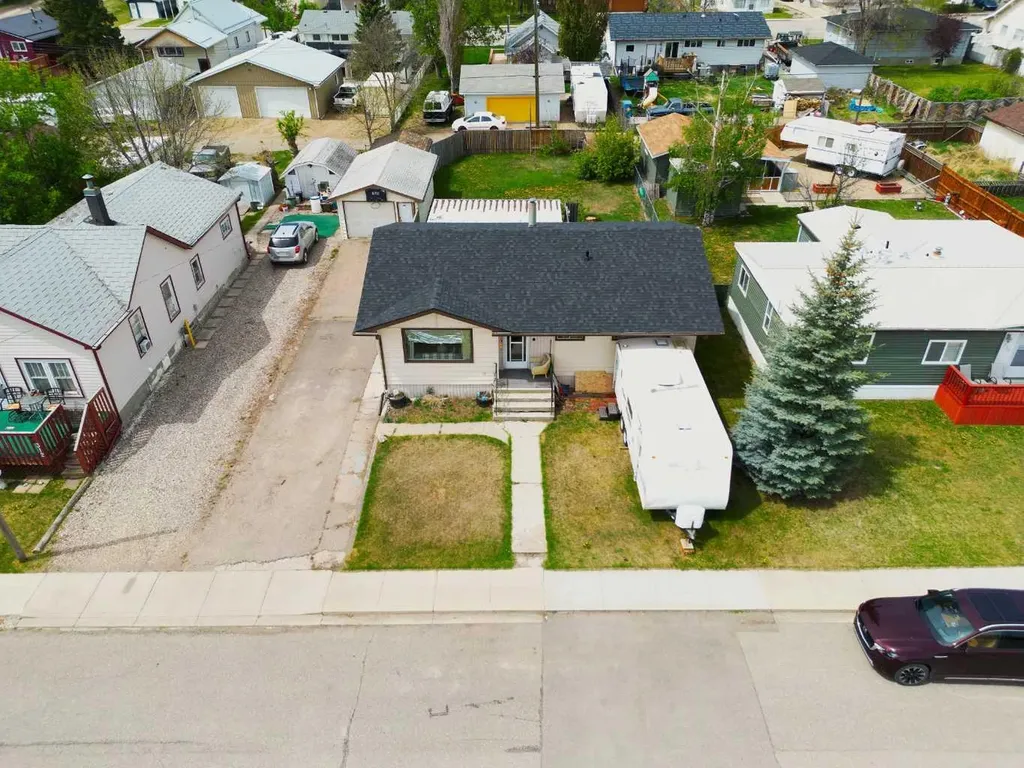 314 Bruce Avenue Carbon AB T0M 0L0