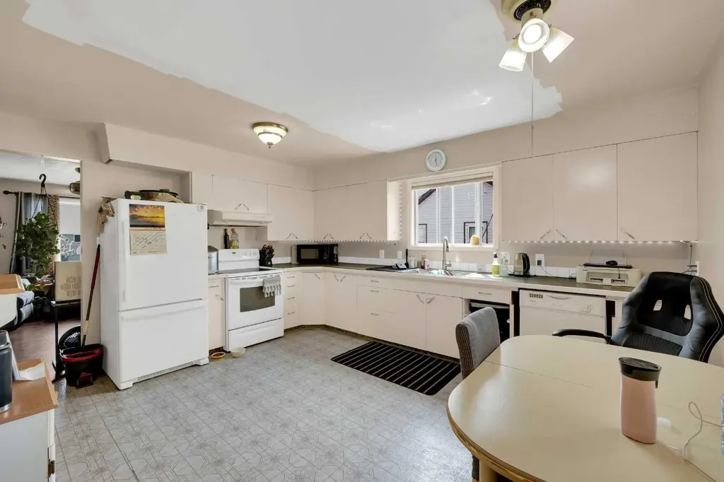 314 Bruce Avenue Carbon AB T0M 0L0