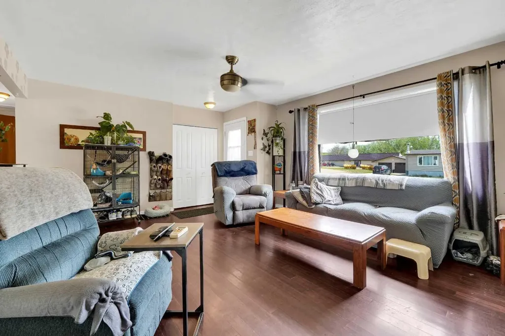 314 Bruce Avenue Carbon AB T0M 0L0