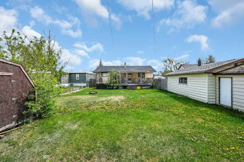 314 Bruce Avenue Carbon AB T0M 0L0