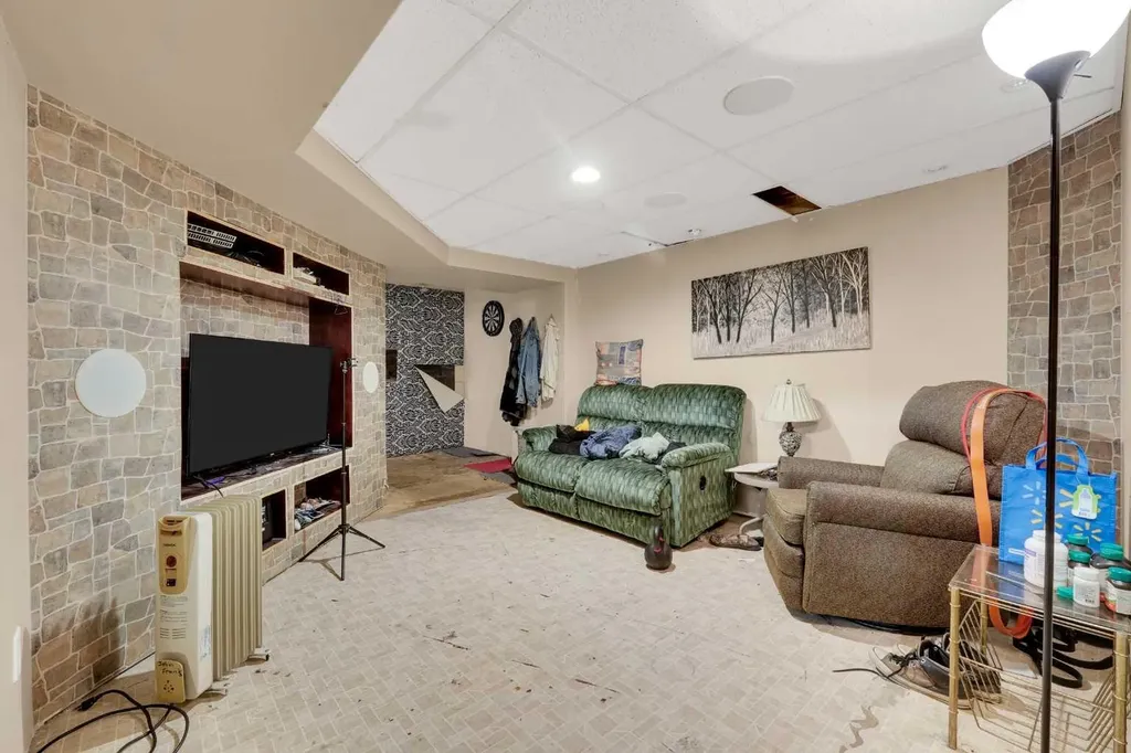 314 Bruce Avenue Carbon AB T0M 0L0