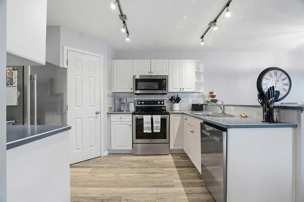 88 Chaparral Ridge Terrace SE Calgary AB T2X 3N6