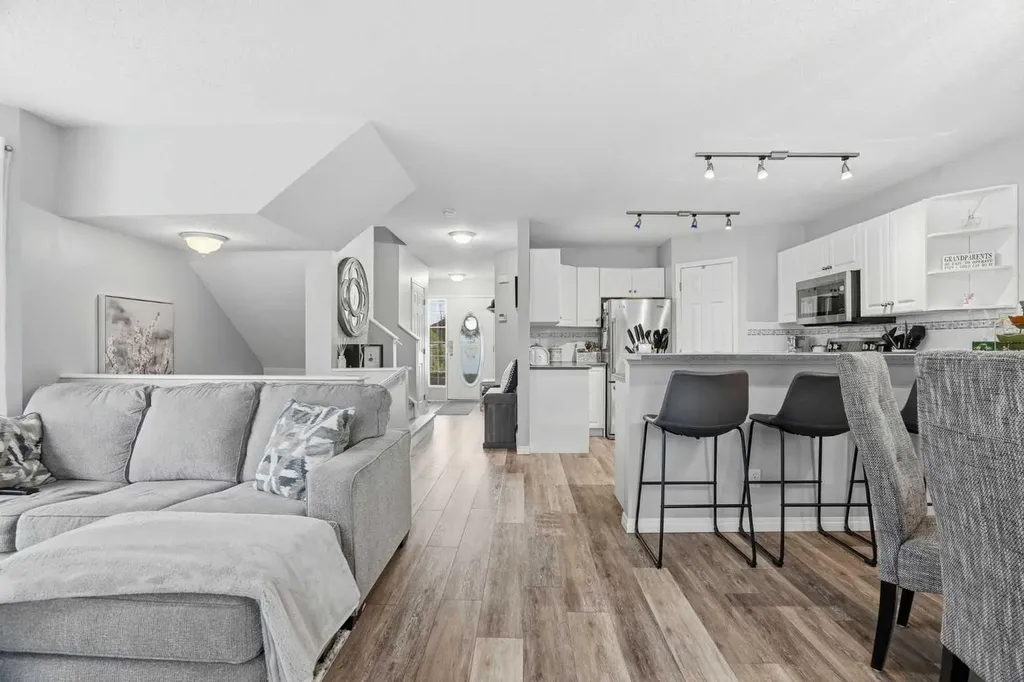 88 Chaparral Ridge Terrace SE Calgary AB T2X 3N6