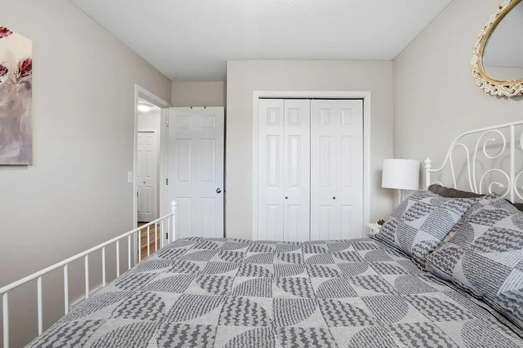 88 Chaparral Ridge Terrace SE Calgary AB T2X 3N6