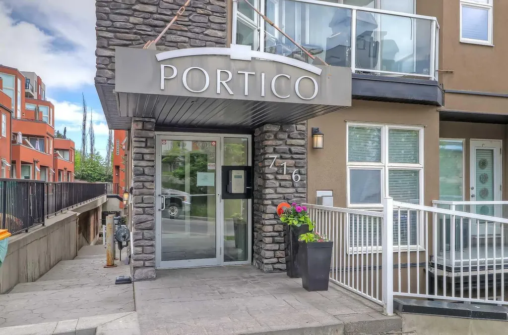 716 5 Street NE Calgary AB T2E 3W8