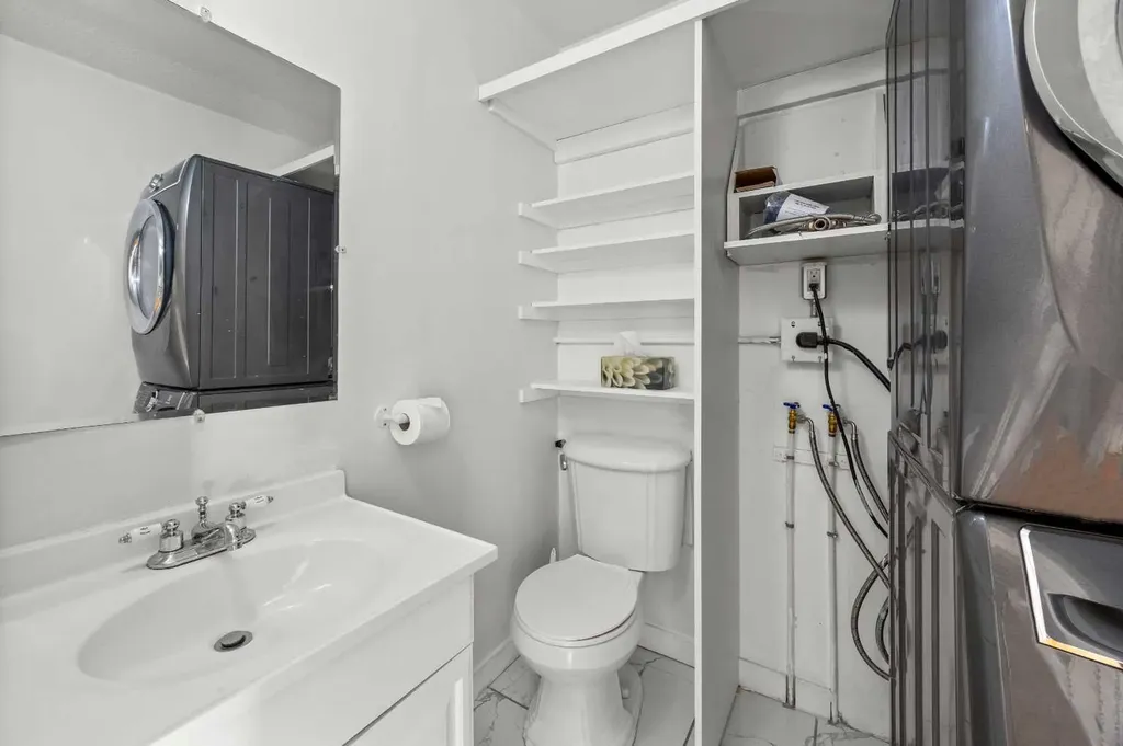 3050 30a Street SE Calgary AB T2B 0S7