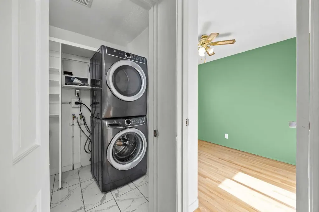 3050 30a Street SE Calgary AB T2B 0S7