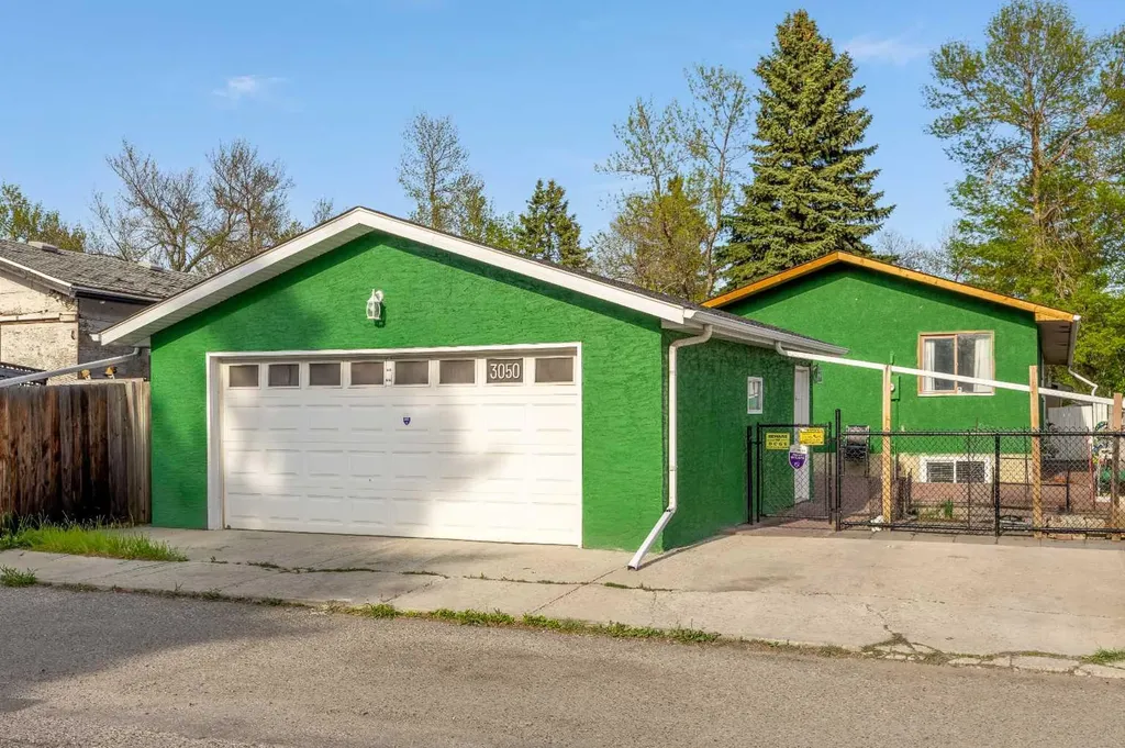 3050 30a Street SE Calgary AB T2B 0S7