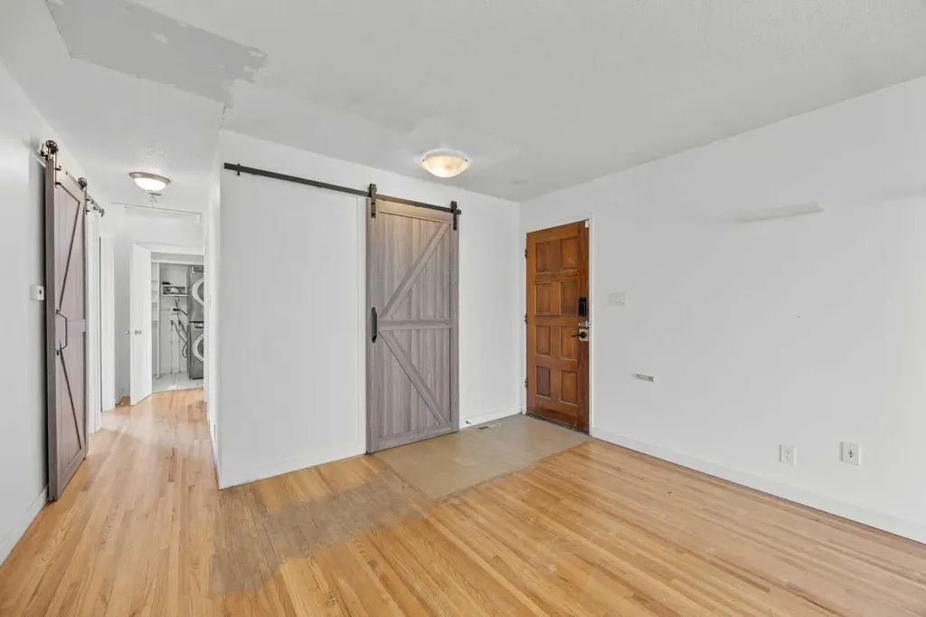 3050 30a Street SE Calgary AB T2B 0S7
