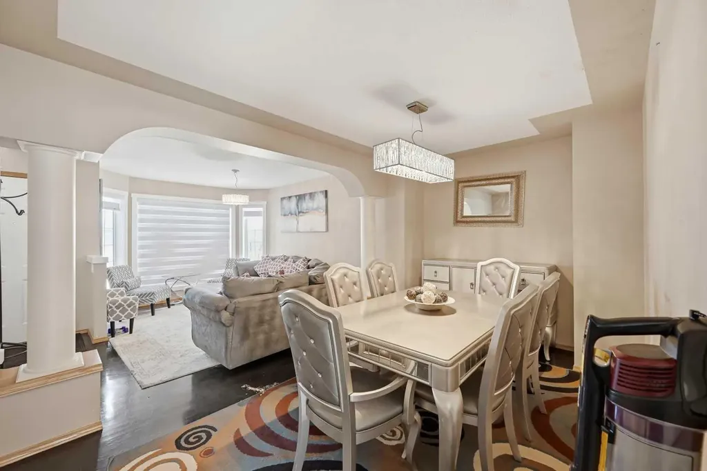 46 Panorama Hills Close NW Calgary AB T3K 5J2