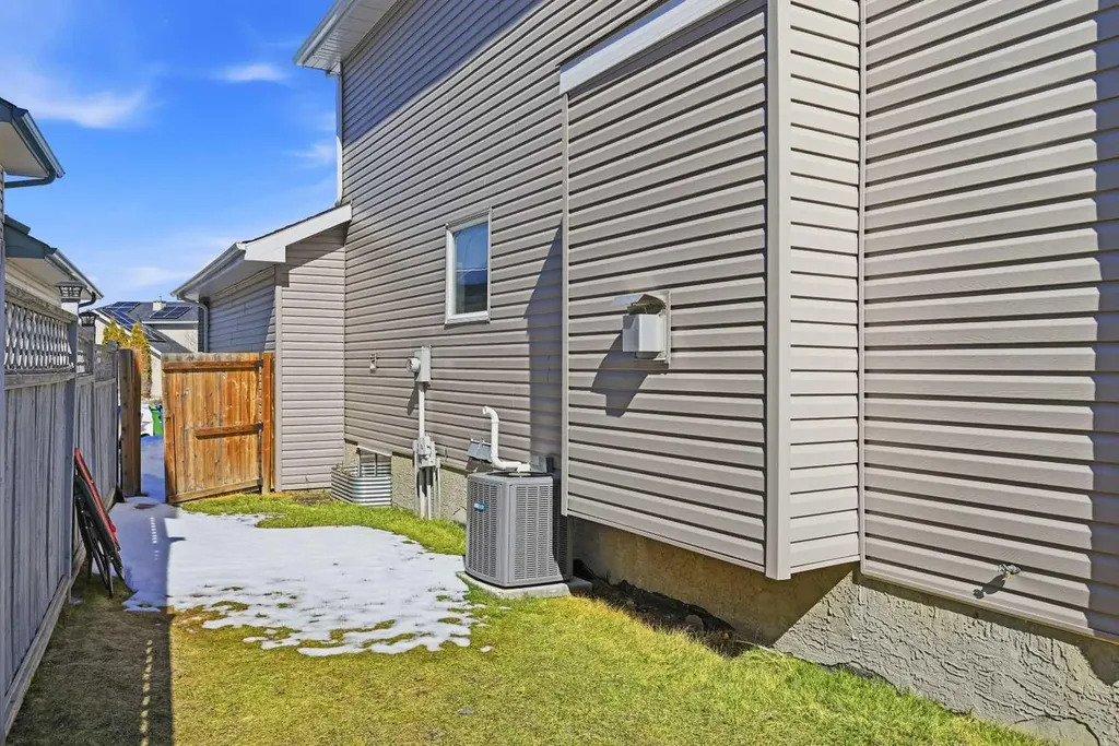 46 Panorama Hills Close NW Calgary AB T3K 5J2