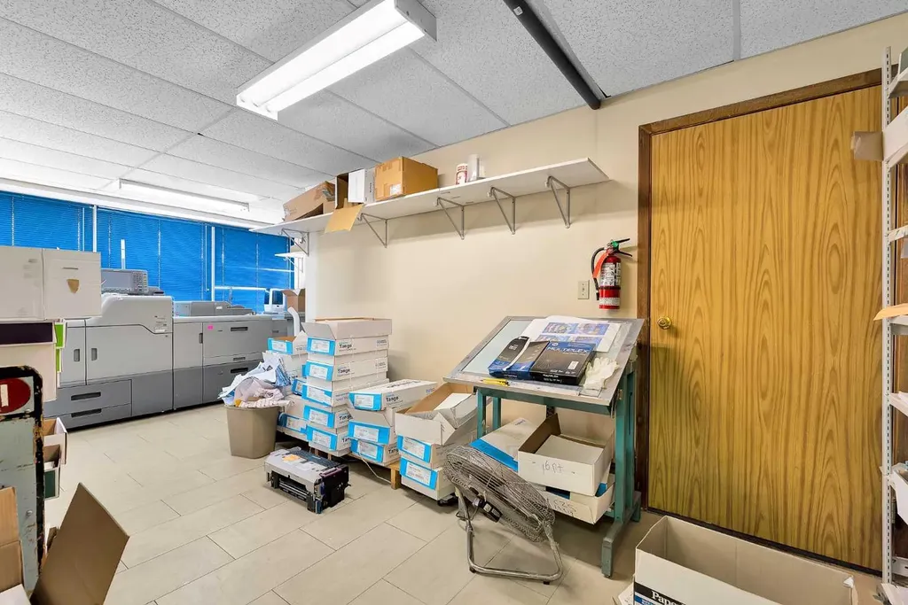 3510 27 Street NE Calgary AB T1Y 5E2