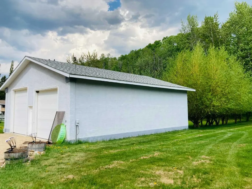593037 Range Road 122 Rural Woodlands County AB T7S 1N9