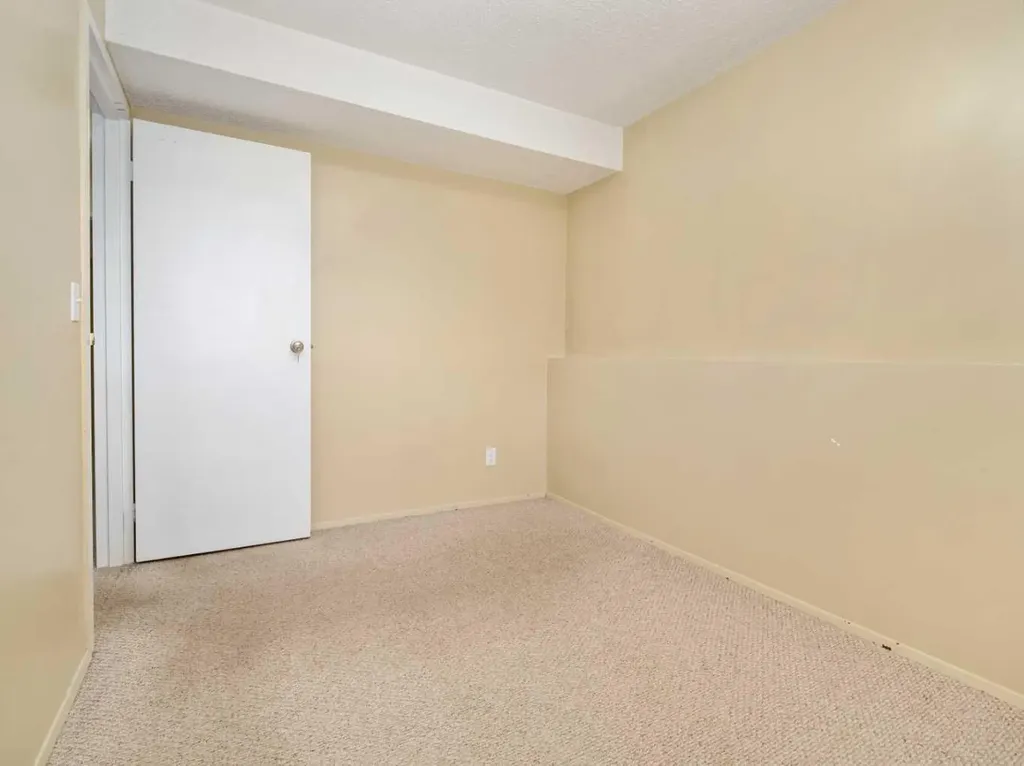269 Laval Boulevard W Lethbridge AB T1K 4E2