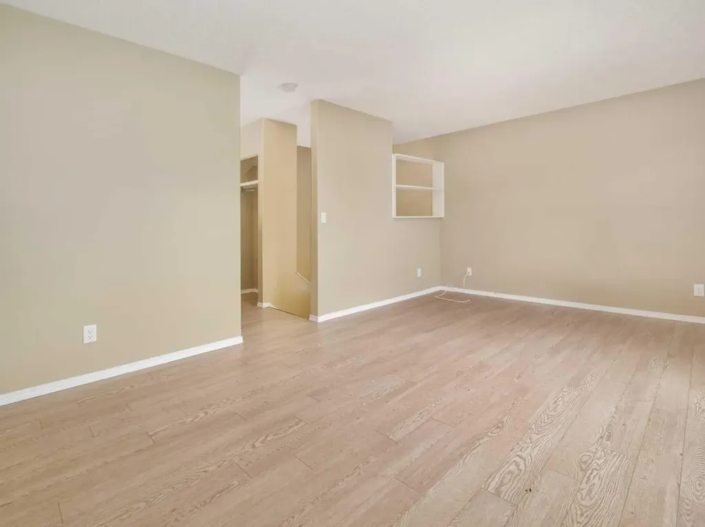 269 Laval Boulevard W Lethbridge AB T1K 4E2