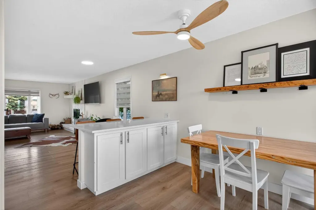 48 Shawcliffe Place Calgary AB T2Y 1H5