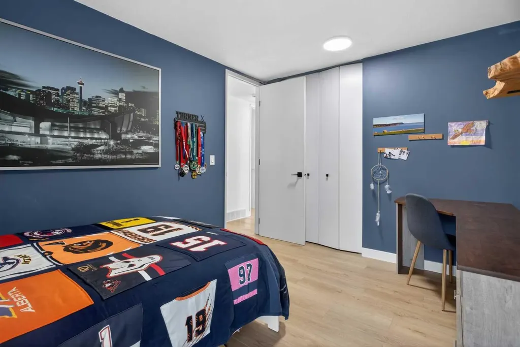 48 Shawcliffe Place Calgary AB T2Y 1H5