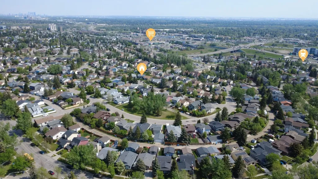 48 Shawcliffe Place Calgary AB T2Y 1H5