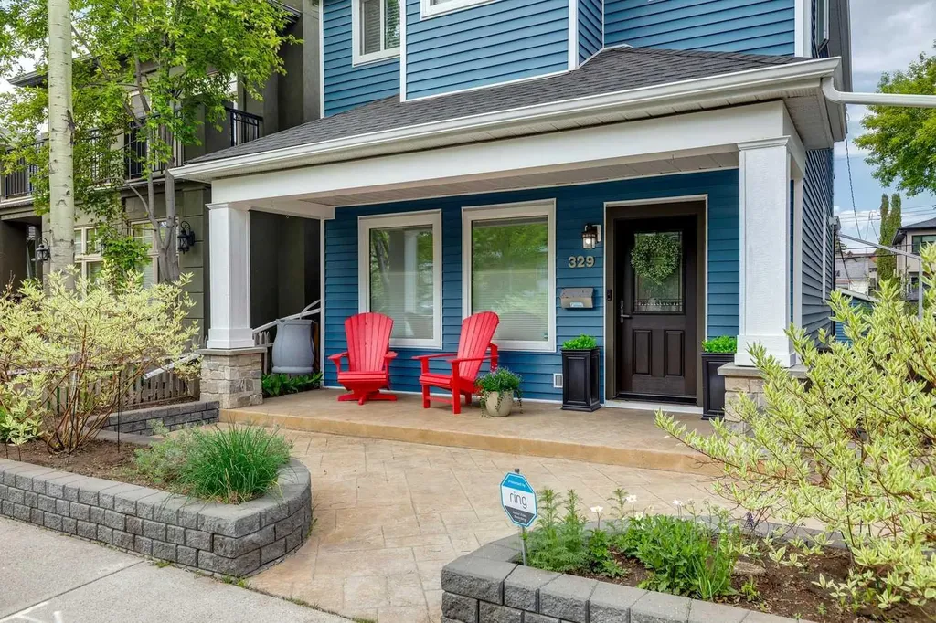 329 10a Street NW Calgary AB T2N 1W7