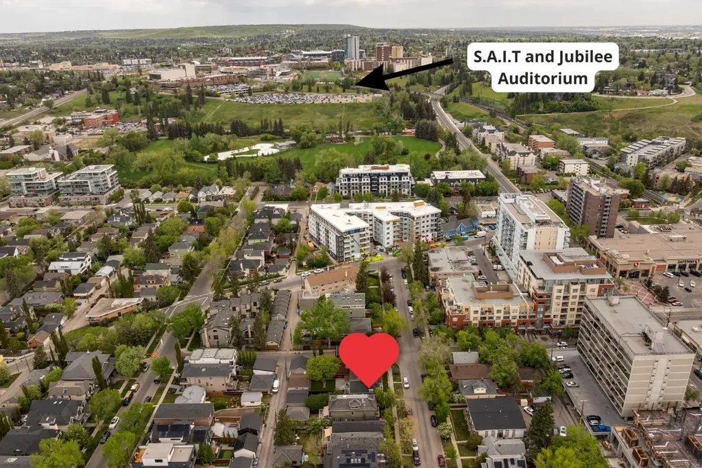 329 10a Street NW Calgary AB T2N 1W7
