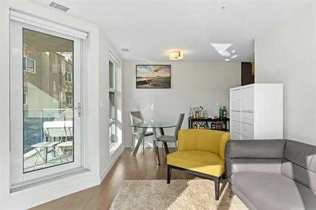 303 13 Avenue SW Calgary AB T2R0Y9
