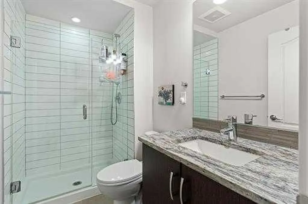 303 13 Avenue SW Calgary AB T2R0Y9