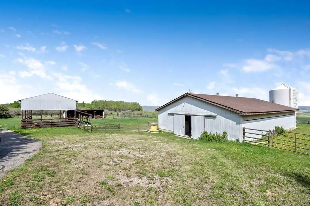 Tower Ridge Estates Rural Rocky View County AB T3Z 2M2