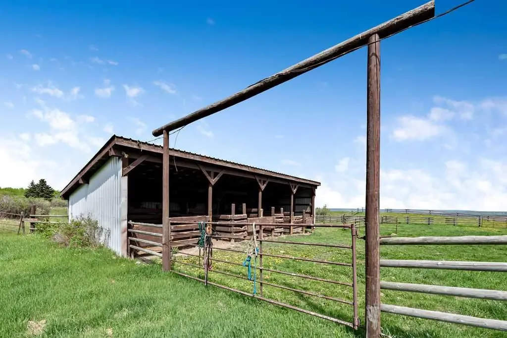 Tower Ridge Estates Rural Rocky View County AB T3Z 2M2