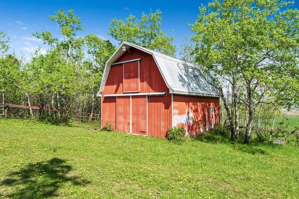 Tower Ridge Estates Rural Rocky View County AB T3Z 2M2